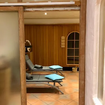 Am Wasserfall 호텔 4*