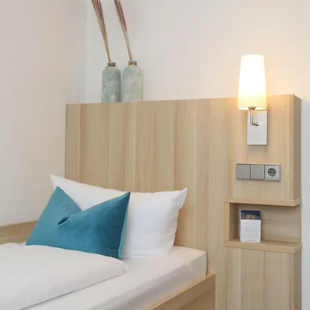 Otel Am Wasserfall Lingen