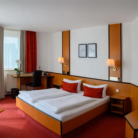 Am Wasserfall Отель 4*